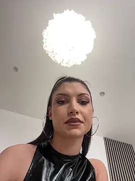 Snapshot of VanessaOssry chatting on 02-23-26, 06:49 VanessaOssry online show from 02-23-26, 06:49