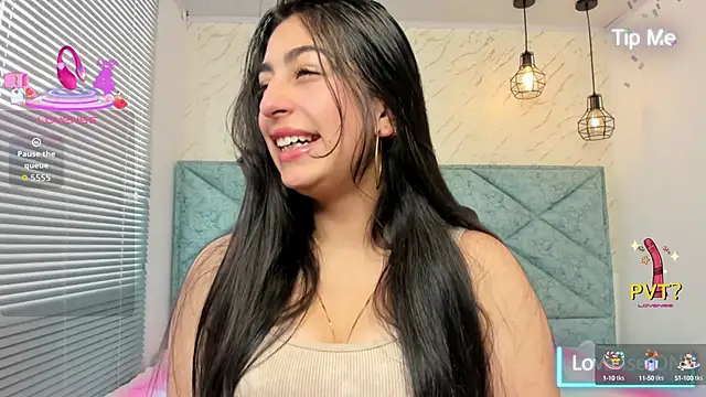 Snapshot of Katty_love01 chatting on 10-13-25, 01:55 Katty love01 online show from 10-13-25, 01:55