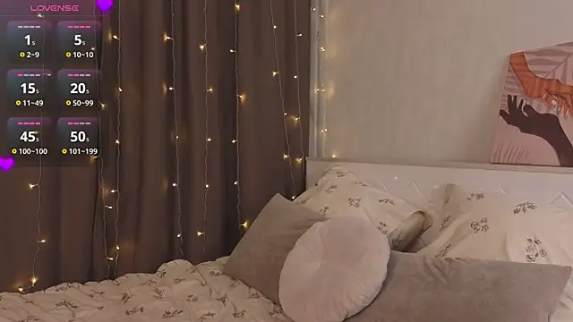 EdlaHewell online show from 02-21-26, 01:06