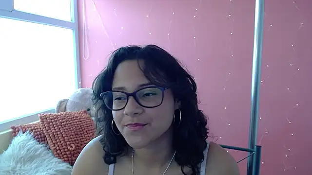 Snapshot of morahaze chatting on 01-10-25, 09:42 morahaze online show from 01-10-25, 09:42