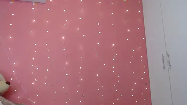 Snapshot of morahaze chatting on 01-22-25, 01:42 morahaze online show from 01-22-25, 01:42