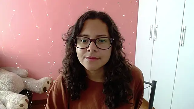 Snapshot of morahaze chatting on 01-25-25, 06:57 morahaze online show from 01-25-25, 06:57