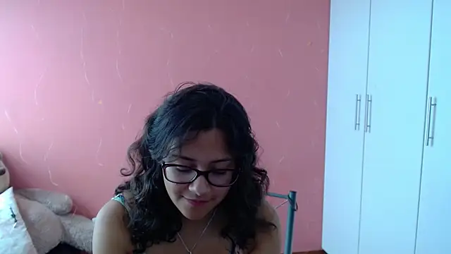 Snapshot of morahaze chatting on 01-27-25, 08:07 morahaze online show from 01-27-25, 08:07