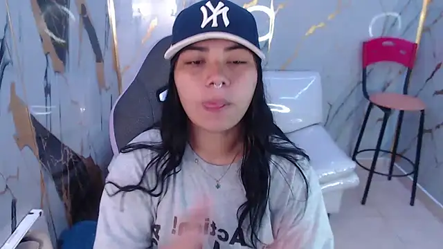 melany rouse18 online show from 09-20-25, 01:12