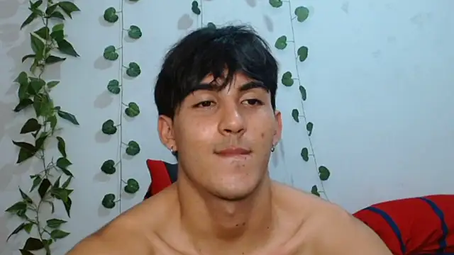 neithanzynxx online show from 02-26-25, 10:42