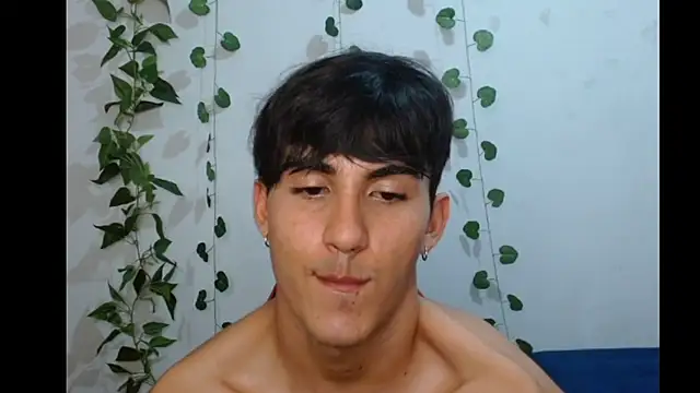 neithanzynxx online show from 03-04-25, 10:49