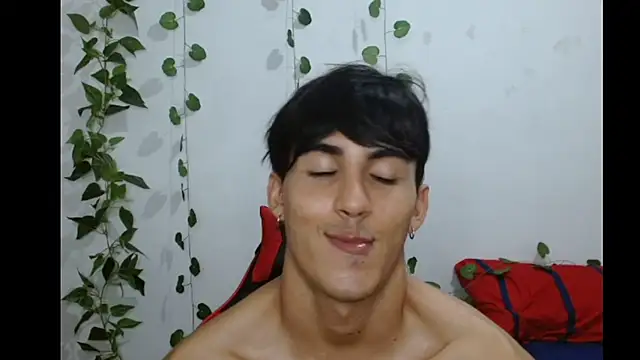 neithanzynxx online show from 03-07-25, 01:42