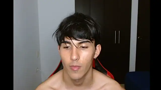 neithanzynxx online show from 03-21-25, 10:50