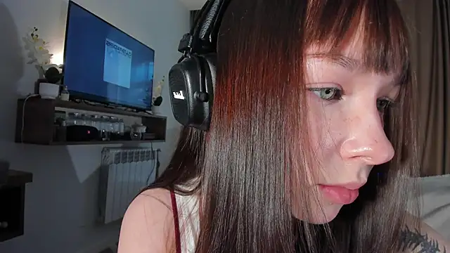 Sindy Juxx online show from 04-18-26, 04:49