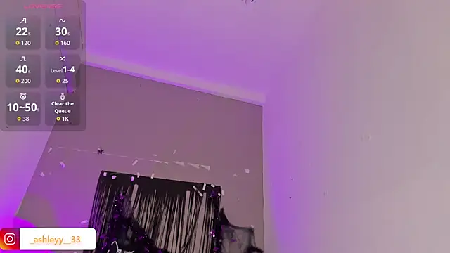  Ashley 33 online show from 10-22-25, 07:57