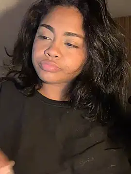 Dahiana Giil online show from 04-28-26, 06:29