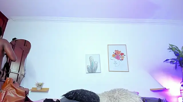 naomy 68 online show from 03-06-25, 10:58