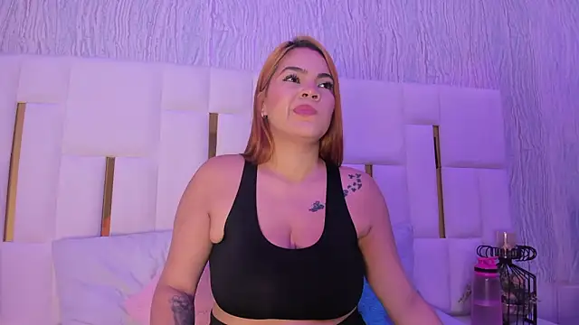 hillary uckerman  online show from 02-03-26, 11:26