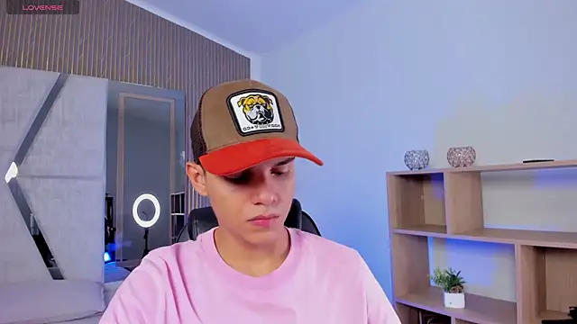 JacobRoberts1 online show from 11-24-25, 09:03