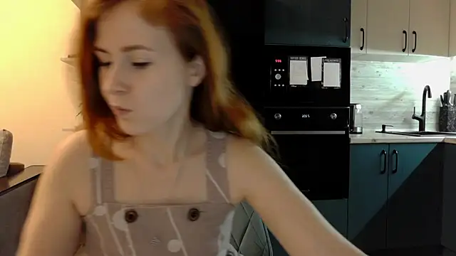 Snapshot of xeva_angelx chatting on 11-24-25, 04:07 xeva angelx online show from 11-24-25, 04:07