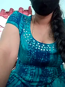 Snapshot of Laddupilla-telugu chatting on 07-01-26, 09:33 Laddupilla-telugu online show from 07-01-26, 09:33