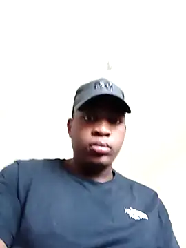 Snapshot of bosszonke123 chatting on 02-23-25, 04:39 bosszonke123 online show from 02-23-25, 04:39