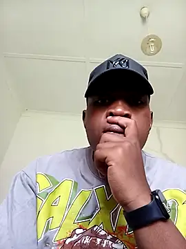 Snapshot of bosszonke123 chatting on 02-23-25, 01:53 bosszonke123 online show from 02-23-25, 01:53