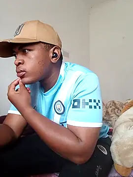 Snapshot of bosszonke123 chatting on 05-05-26, 08:00 bosszonke123 online show from 05-05-26, 08:00