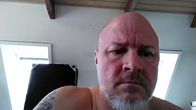 Lucifer29cm online show from 02-16-25, 11:16