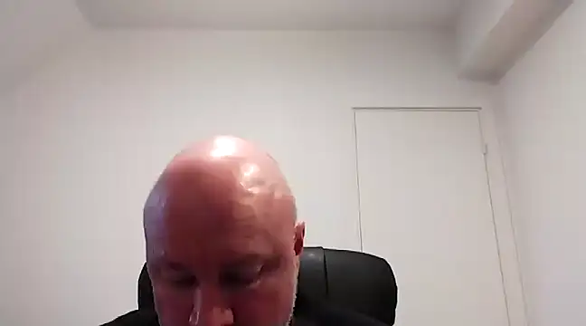 Lucifer29cm online show from 03-04-25, 10:13