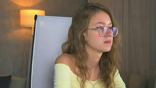 EveMundie online show from 09-12-25, 09:42