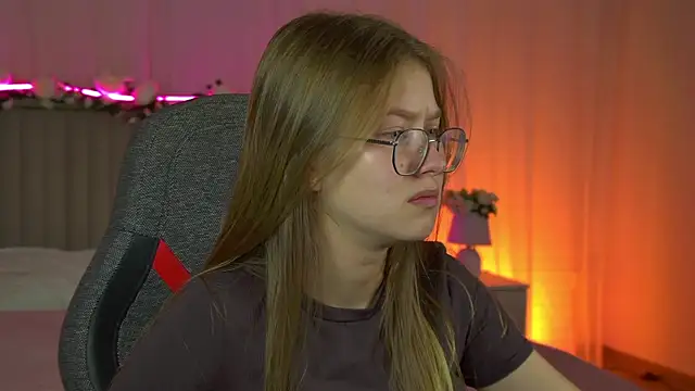 EveMundie online show from 10-01-25, 12:44