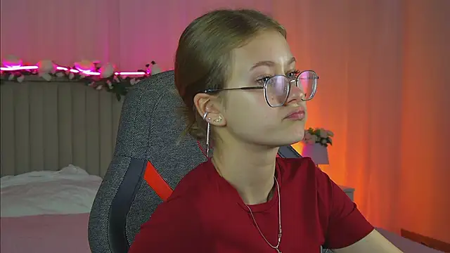 EveMundie online show from 10-07-25, 12:46