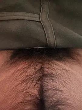 Snapshot of cocktony chatting on 02-19-25, 11:06 cocktony online show from 02-19-25, 11:06