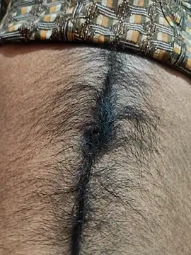 Snapshot of cocktony chatting on 09-25-25, 04:43 cocktony online show from 09-25-25, 04:43