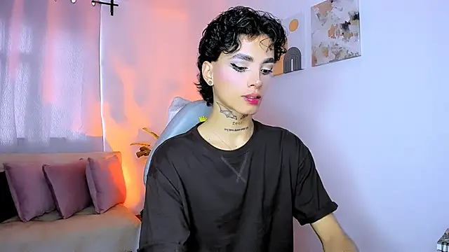 nilam valker online show from 04-07-26, 08:31