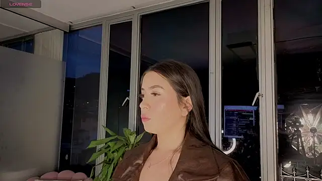 Ivanna West online show from 10-16-25, 10:27