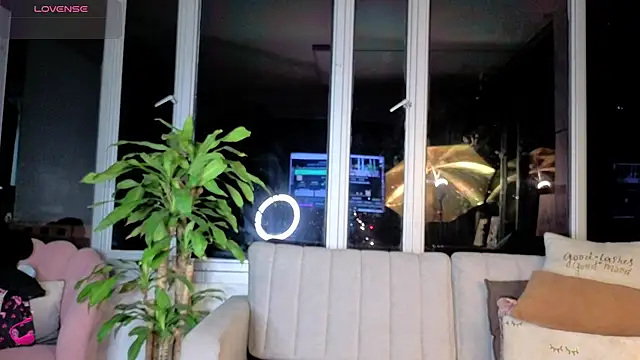 Ivanna West online show from 01-15-26, 10:09