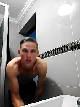 Ruanie online show from 04-15-26, 07:58