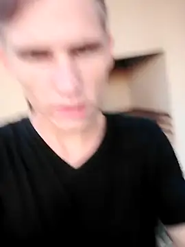 Ruanie online show from 04-25-26, 03:31