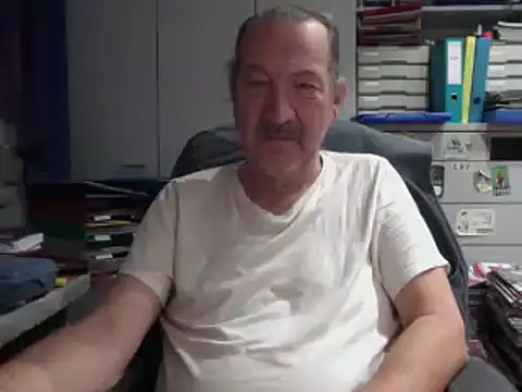 HMStraps01 online show from 12-06-24, 07:32