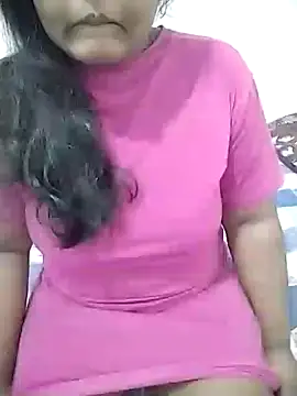 Snapshot of SLbeaty chatting on 11-06-25, 10:27 SLbeaty online show from 11-06-25, 10:27