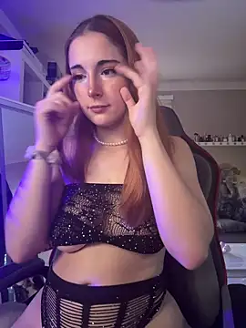 sexymelli18 online show from 09-19-25, 05:46