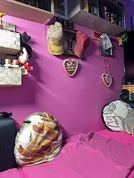 sexymelli18 online show from 01-09-26, 06:42