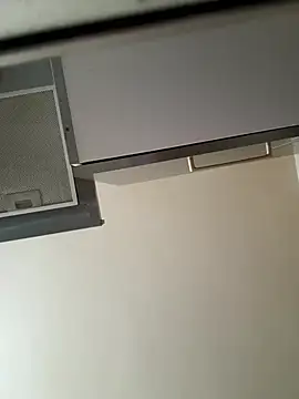 sexymelli18 online show from 03-12-26, 04:24