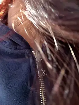 sexymelli18 online show from 04-27-26, 08:56