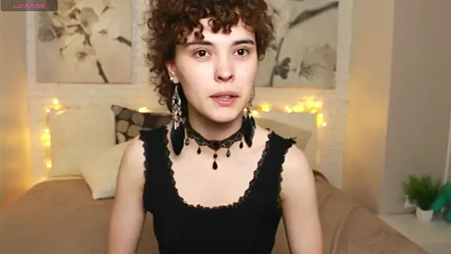 Snapshot of Dizer_clopy chatting on 03-01-25, 06:43 Dizer clopy online show from 03-01-25, 06:43