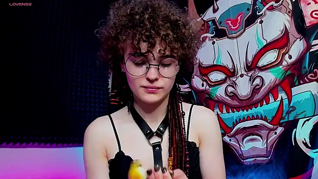 Snapshot of Dizer_clopy chatting on 03-21-25, 10:39 Dizer clopy online show from 03-21-25, 10:39