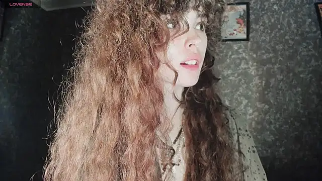 Snapshot of Dizer_clopy chatting on 11-14-25, 08:40 Dizer clopy online show from 11-14-25, 08:40