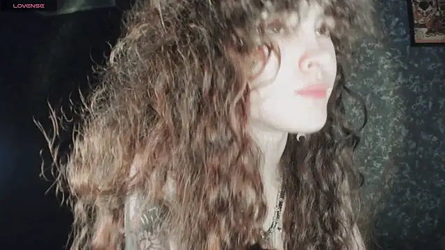 Snapshot of Dizer_clopy chatting on 11-26-25, 04:30 Dizer clopy online show from 11-26-25, 04:30