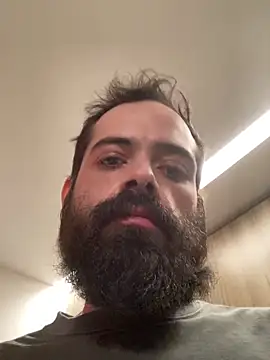 guccititi online show from 12-18-25, 08:04