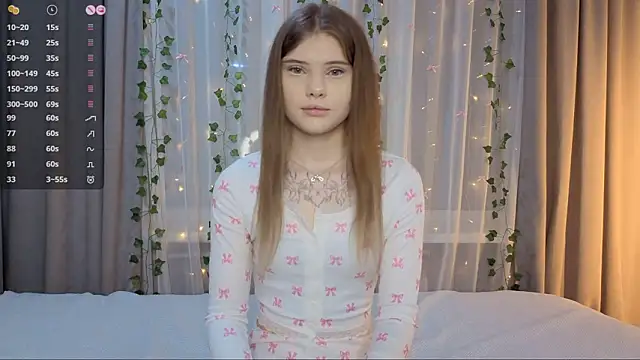 CarolinePepper online show from 03-29-26, 01:44