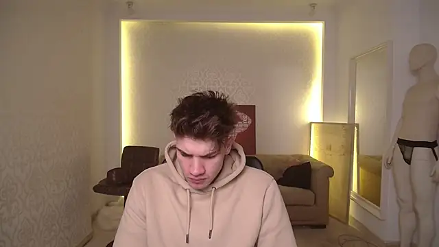 Snapshot of MaxKaiden chatting on 02-27-25, 05:45 MaxKaiden online show from 02-27-25, 05:45