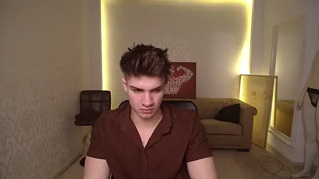 Snapshot of MaxKaiden chatting on 02-28-25, 05:37 MaxKaiden online show from 02-28-25, 05:37