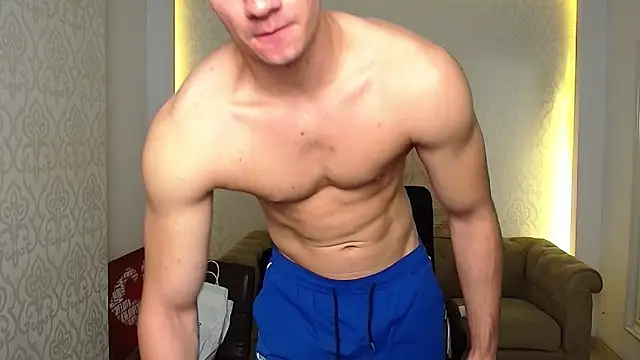 Snapshot of MaxKaiden chatting on 10-04-25, 04:32 MaxKaiden online show from 10-04-25, 04:32